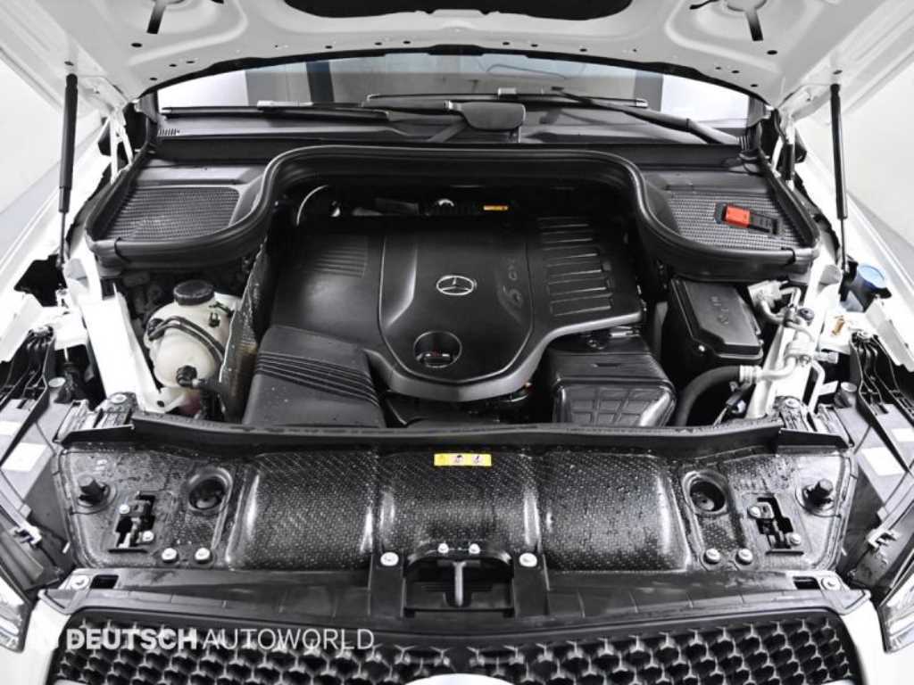 Mercedes Benz GLE Class - Vista 6