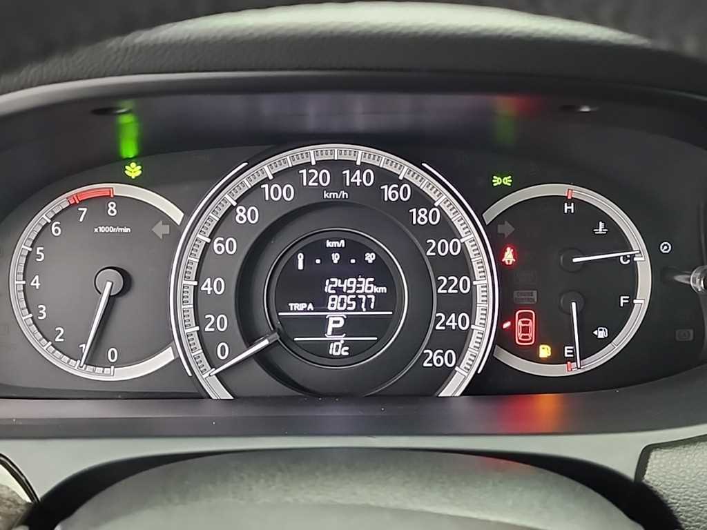 Honda Accord - Vista 6