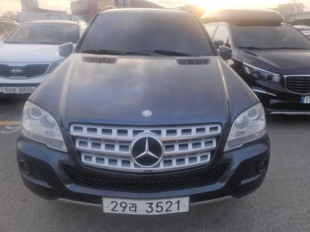Mercedes Benz M Class 2011 Gris - Importación desde Corea - HF Imports Iquique - Foto 1