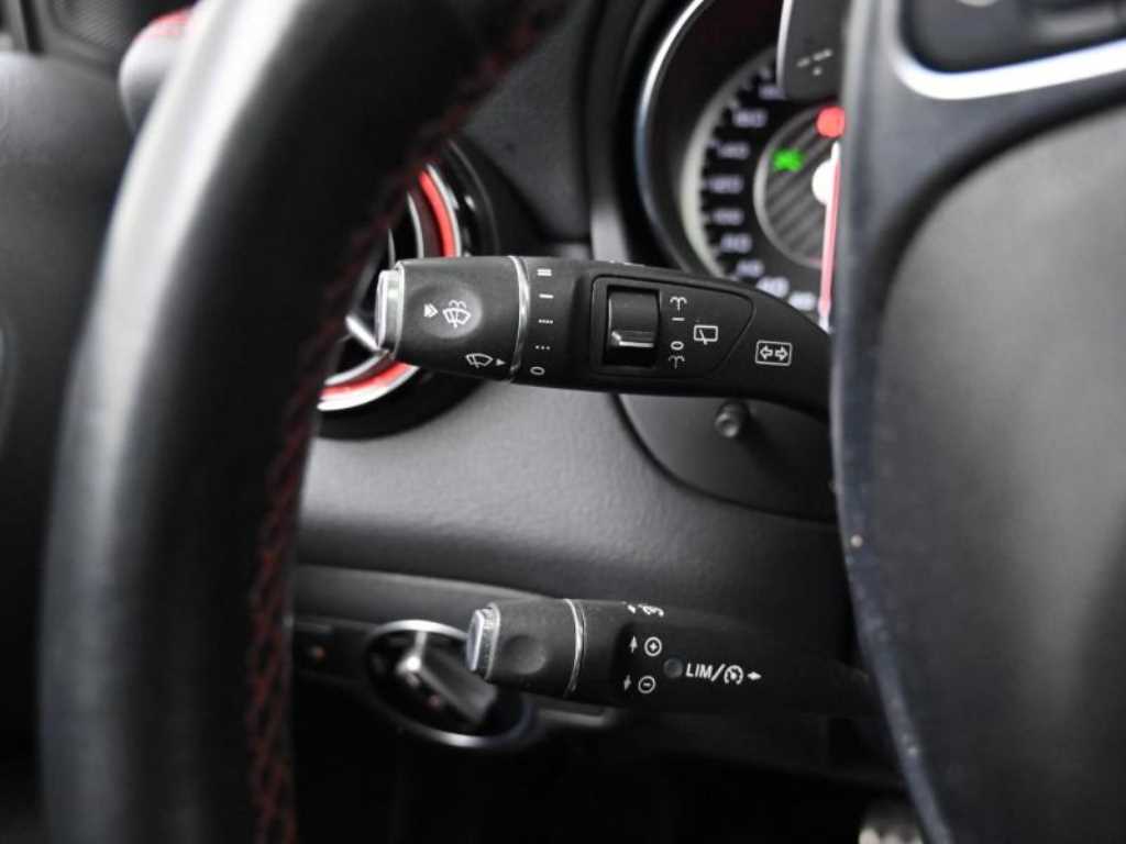 Mercedes Benz GLA Class 2017 - Importación desde Corea - HF Imports Iquique - Foto 18