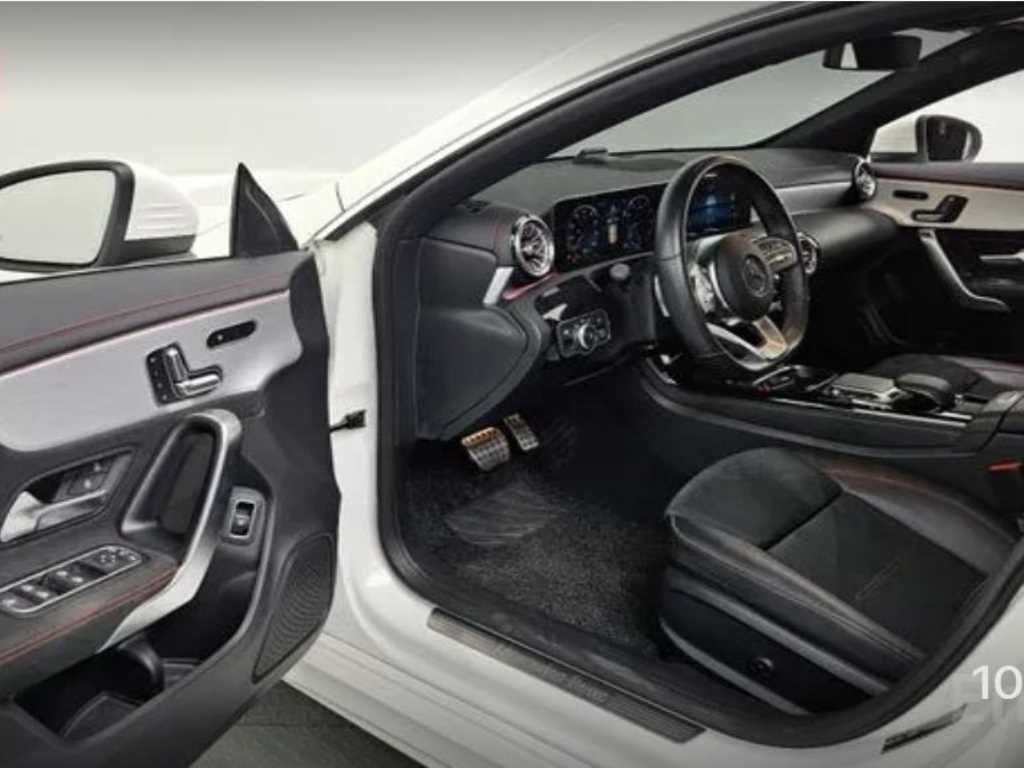 Mercedes Benz CLA Class - Vista 10