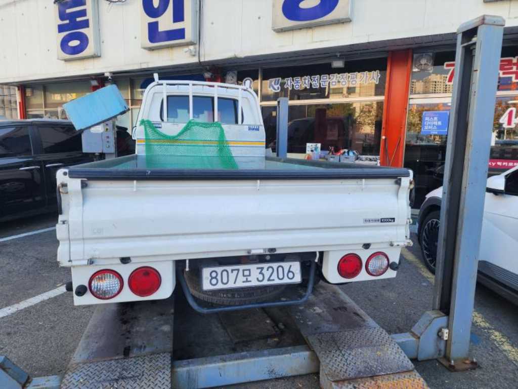 Small Truck Normal Box(High Deck) - Vista 2