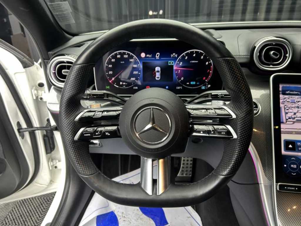 Mercedes Benz C Class - Vista 8