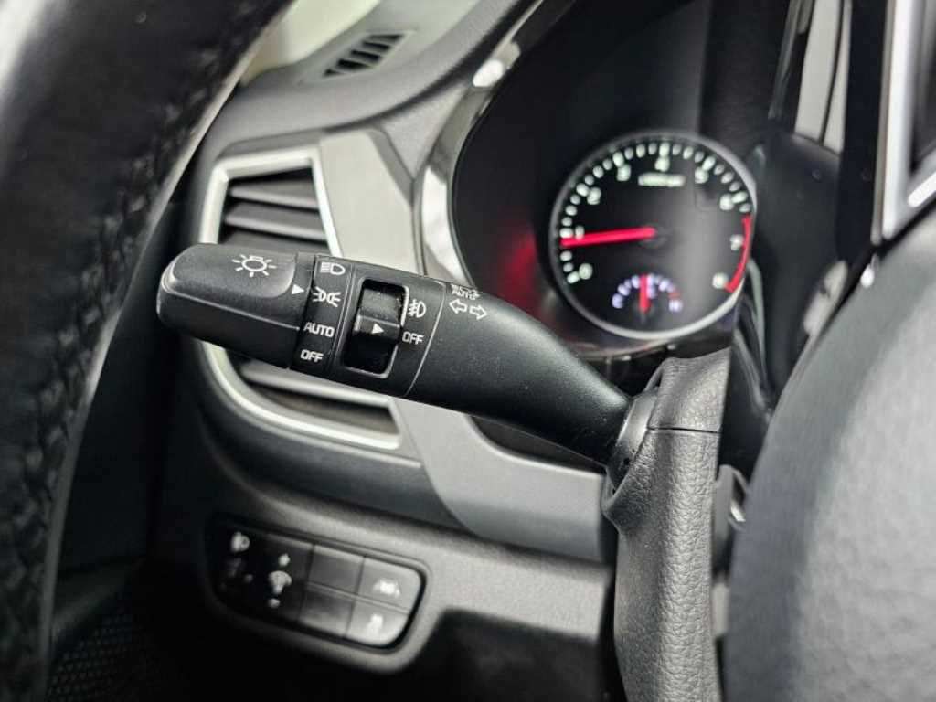 KIA Seltos 2023 the color of pearl - Importación desde Corea - HF Imports Iquique - Foto 16