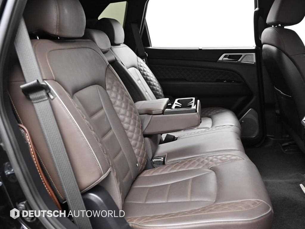 Ssangyong Rexton - Vista 10