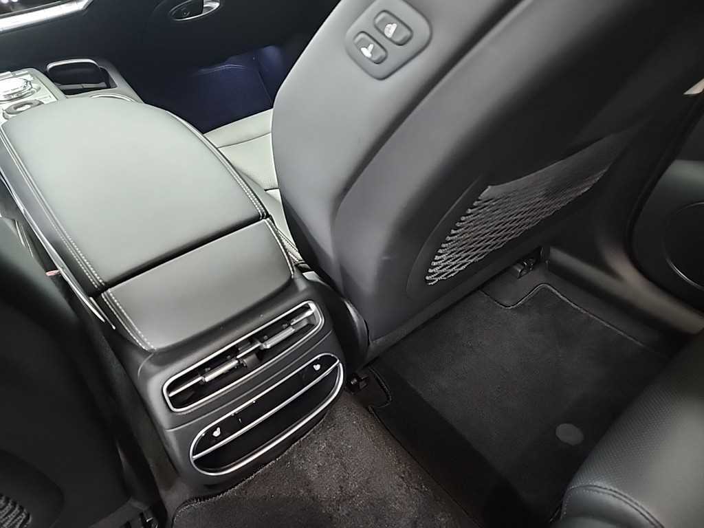 Genesis GV70 2021 Blanco - Importación desde Corea - HF Imports Iquique - Foto 13