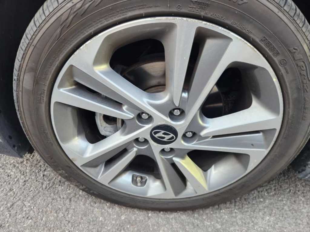 HYUNDAI Avante 2017 Gris - Importación desde Corea - HF Imports Iquique - Foto 17