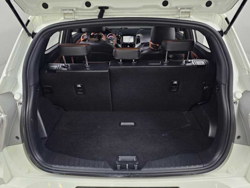 Ssangyong Tivoli 2018 - Importación desde Corea - HF Imports Iquique - Foto 18