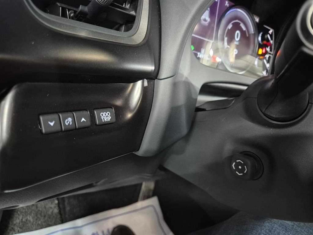 Lexus UX 2024 Plateado - Importación desde Corea - HF Imports Iquique - Foto 13