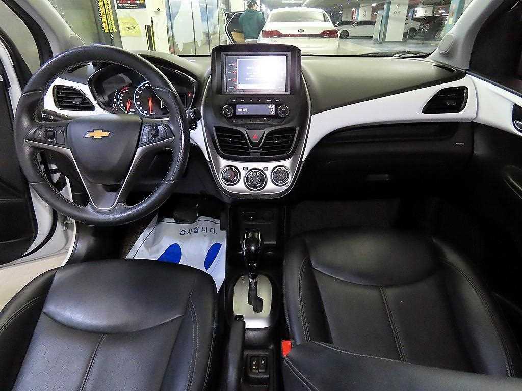 Chevrolet Spark - Vista 10