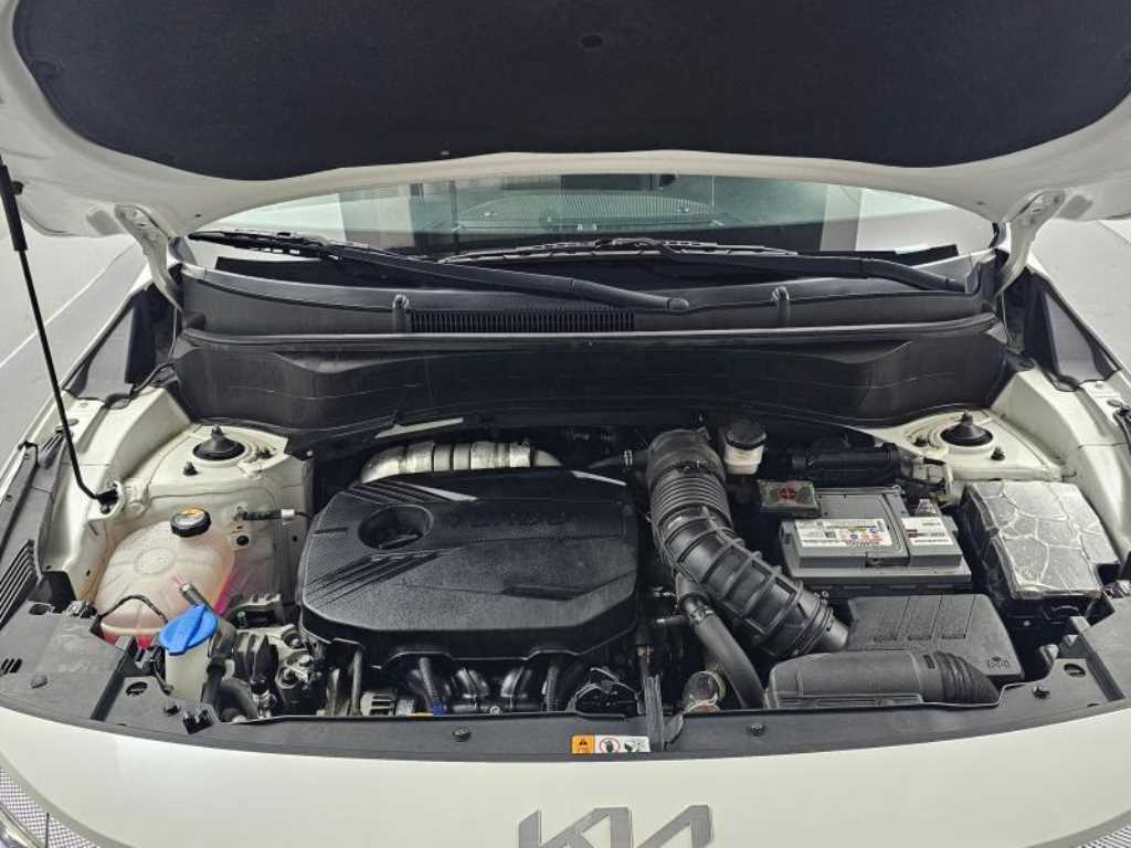 KIA Seltos - Vista 6