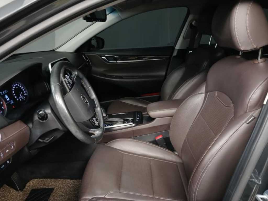 HYUNDAI Grandeur - Vista 7