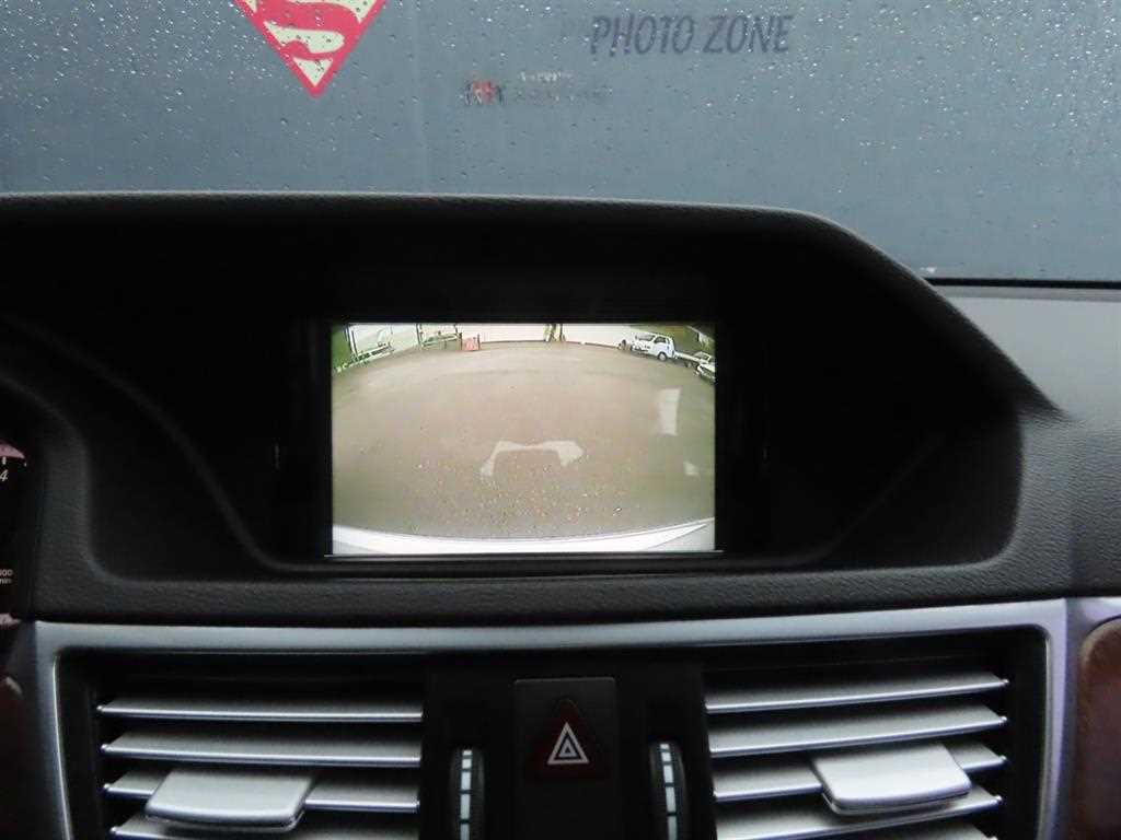 Mercedes Benz E class 2012 Plateado - Importación desde Corea - HF Imports Iquique - Foto 16