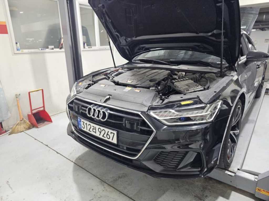 Audi A7 2022 Negro - Importación desde Corea - HF Imports Iquique - Foto 1