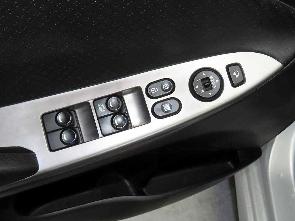 HYUNDAI Accent 2017 Gris - Importación desde Corea - HF Imports Iquique - Foto 13