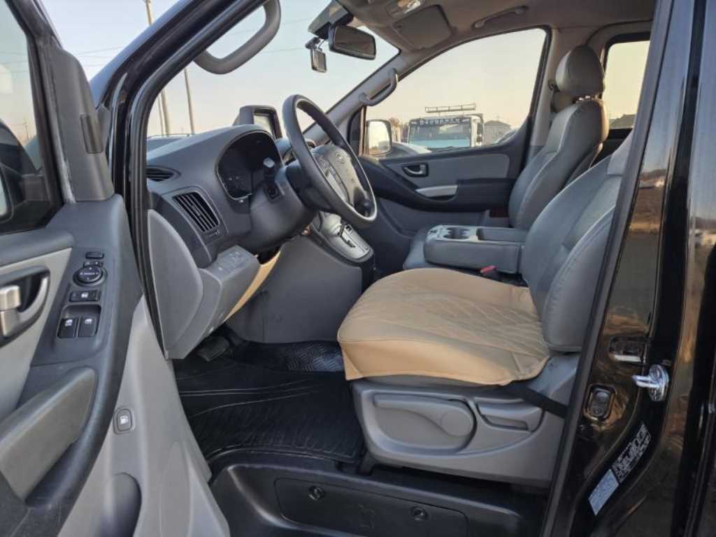 HYUNDAI Starex 2012 - Importación desde Corea - HF Imports Iquique - Foto 17