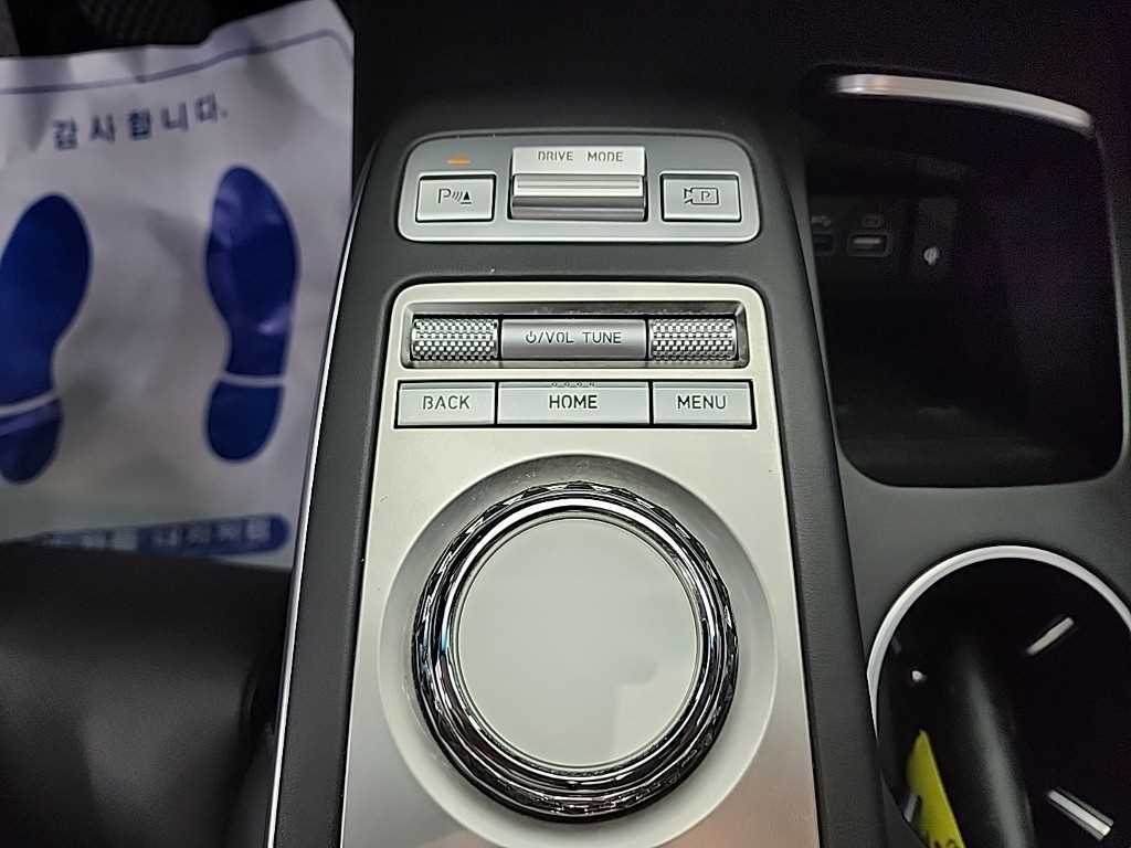 Genesis GV70 2021 Blanco - Importación desde Corea - HF Imports Iquique - Foto 18