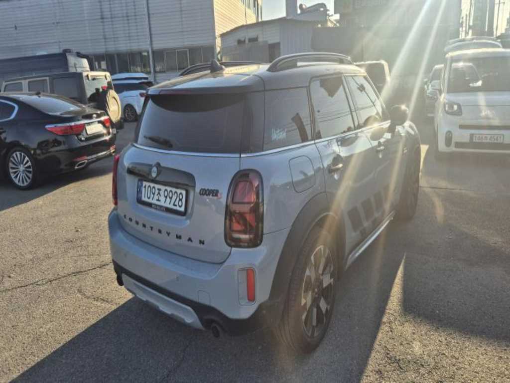 Mini Countryman - Vista 3