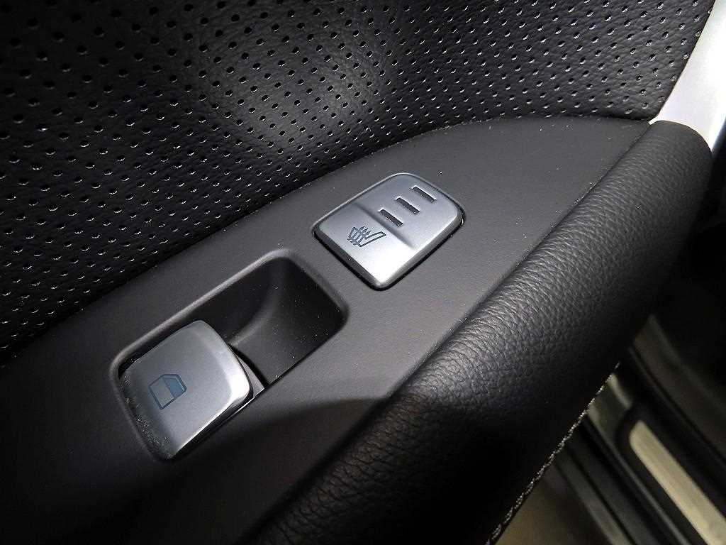 Genesis G70 2018 Gris - Importación desde Corea - HF Imports Iquique - Foto 15