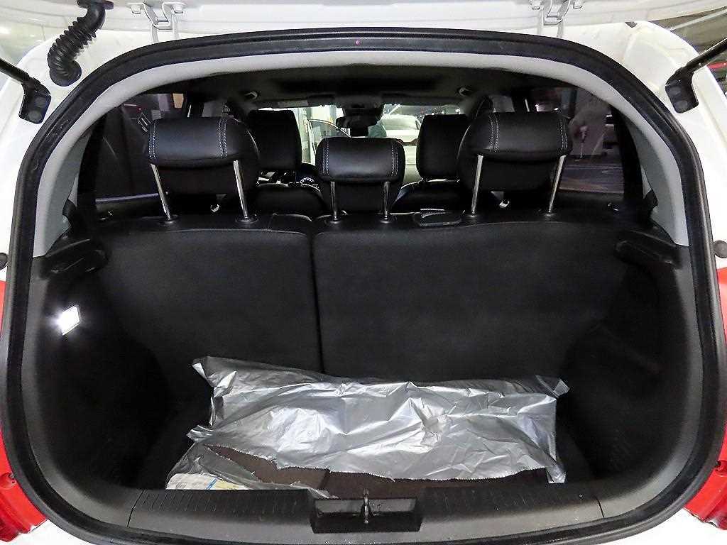 Chevrolet Spark 2017 Blanco - Importación desde Corea - HF Imports Iquique - Foto 18