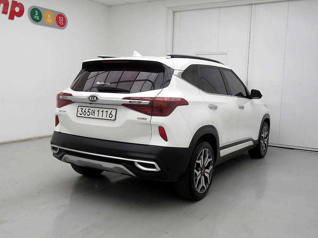 KIA Seltos - Vista 4