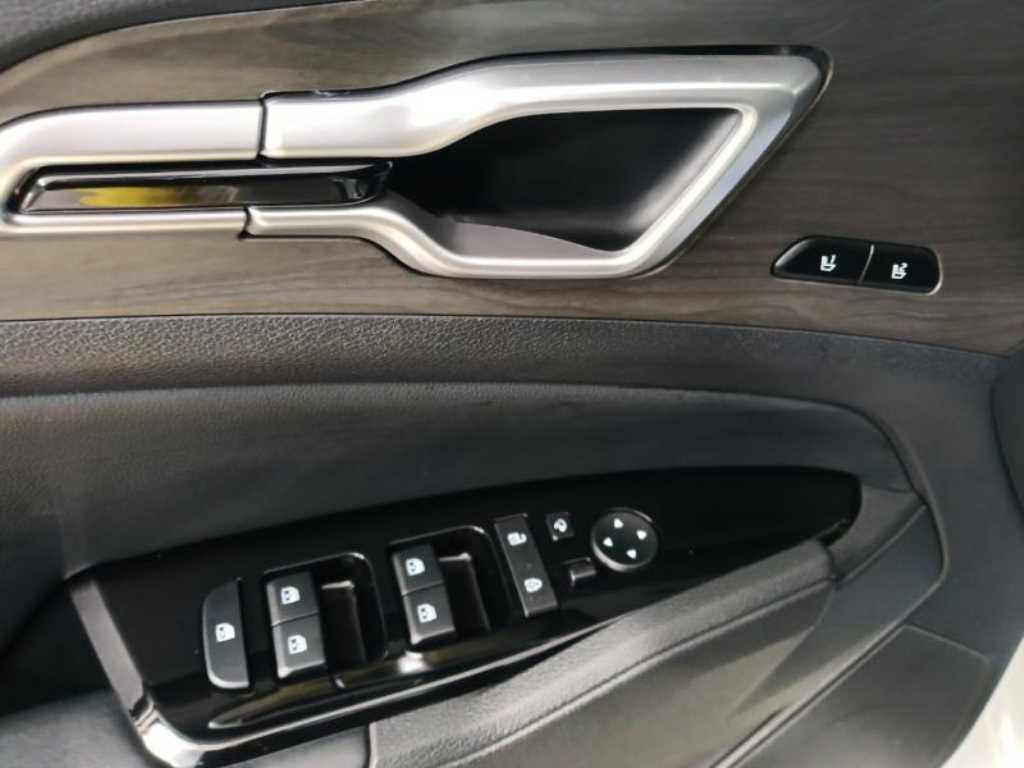 KIA Sportage 2023 Blanco - Importación desde Corea - HF Imports Iquique - Foto 16