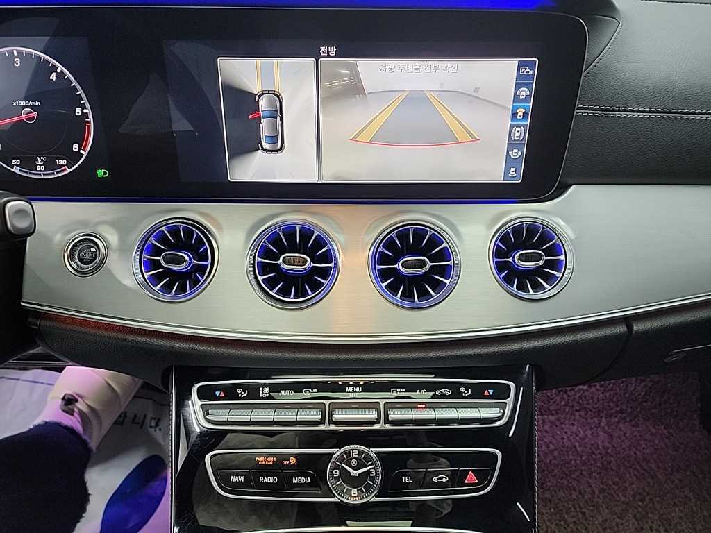 Mercedes Benz CLS Class - Vista 10