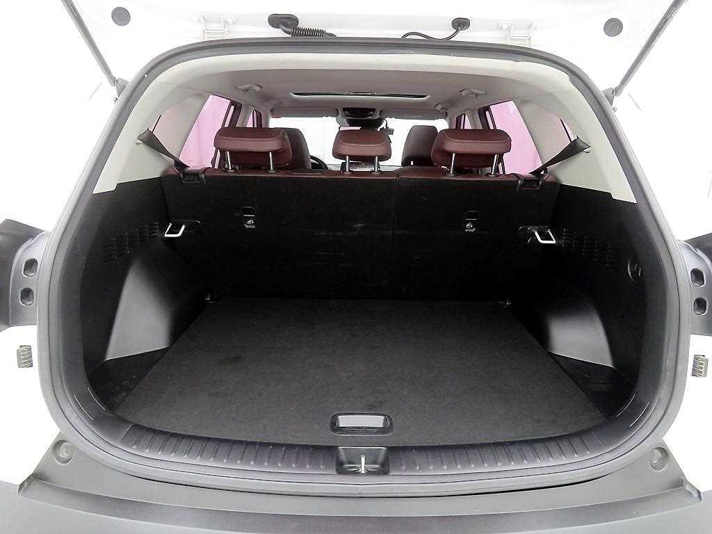 KIA Seltos - Vista 5