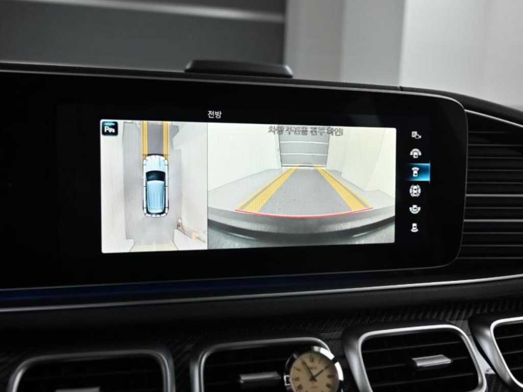 Mercedes Benz GLE Class - Vista 3