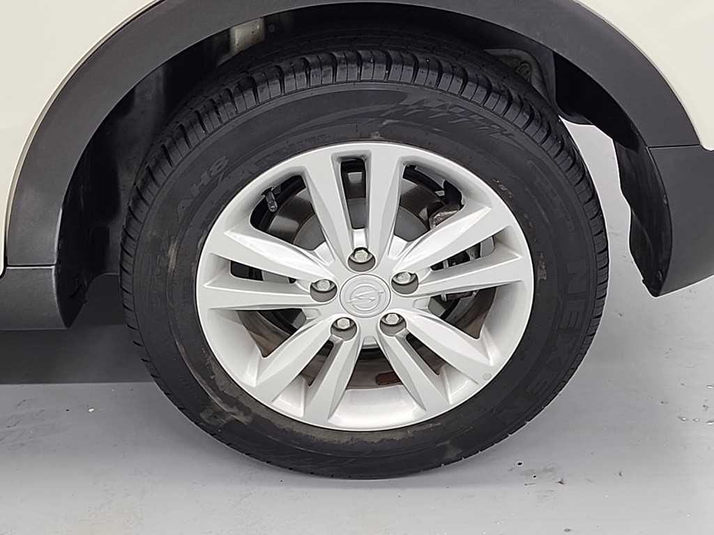 Ssangyong Tivoli 2015 Blanco - Importación desde Corea - HF Imports Iquique - Foto 20