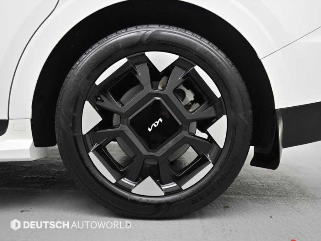 KIA Carnival - Vista 5