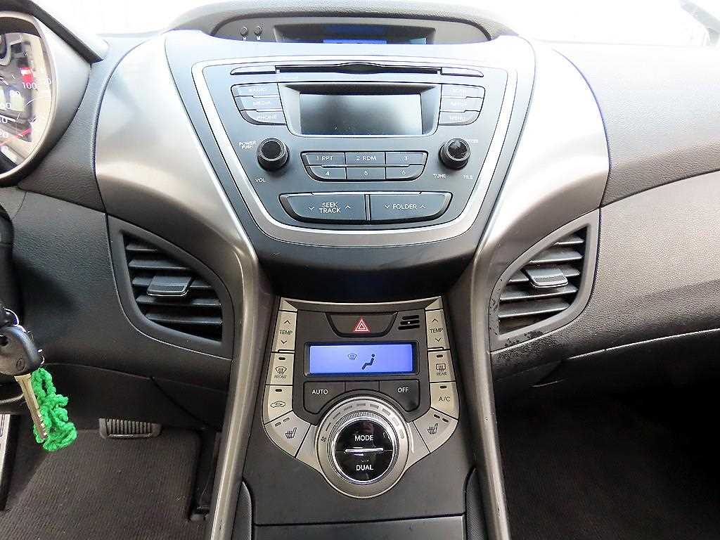 HYUNDAI Avante 2014 - Importación desde Corea - HF Imports Iquique - Foto 13