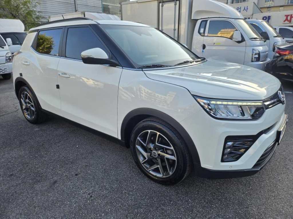 Ssangyong Tivoli - Vista 7