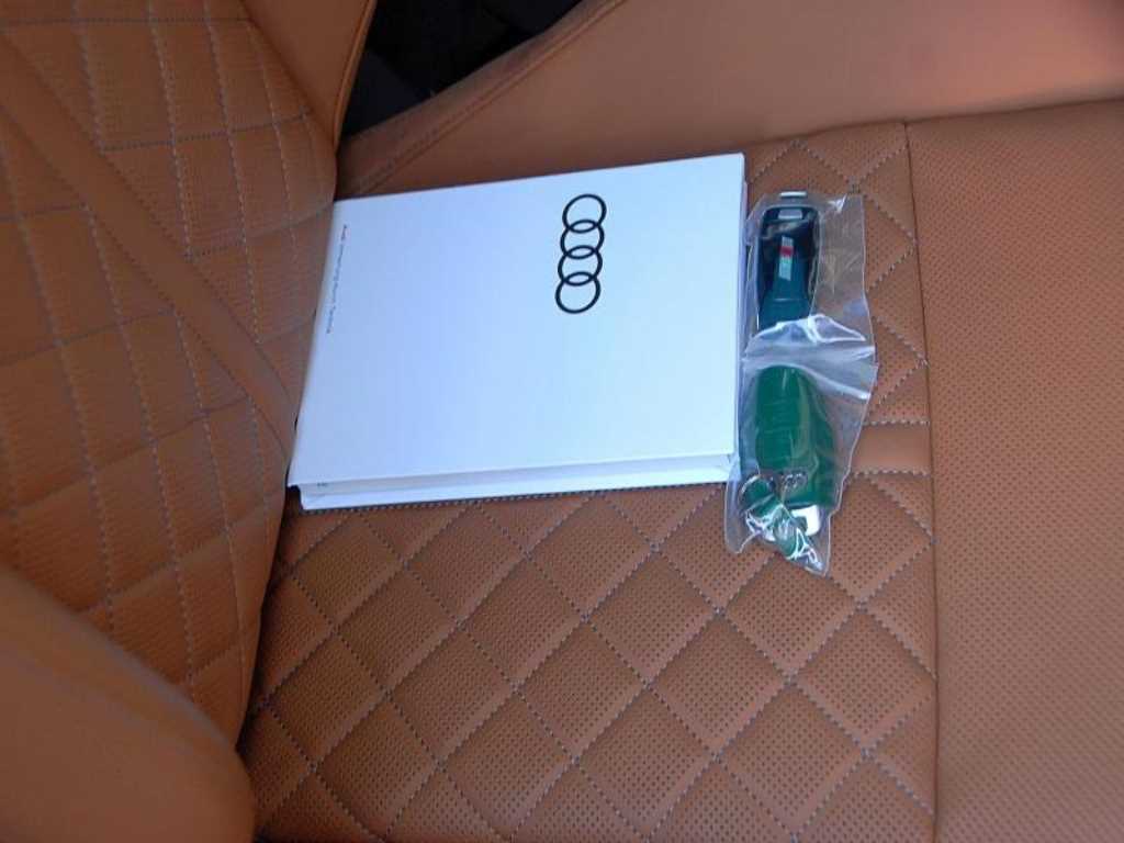 Audi S8 2023 Negro - Importación desde Corea - HF Imports Iquique - Foto 19