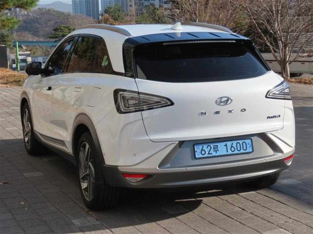 HYUNDAI Nexo - Vista 4
