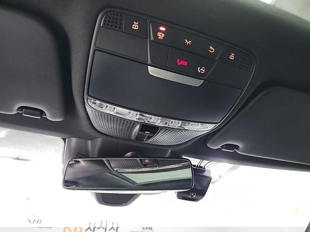 Mercedes Benz C Class 2019 - Importación desde Corea - HF Imports Iquique - Foto 17