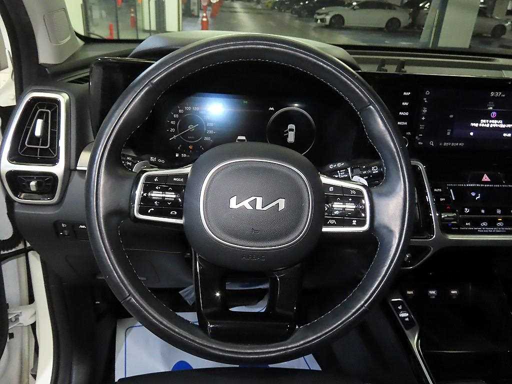 KIA Sorento - Vista 8