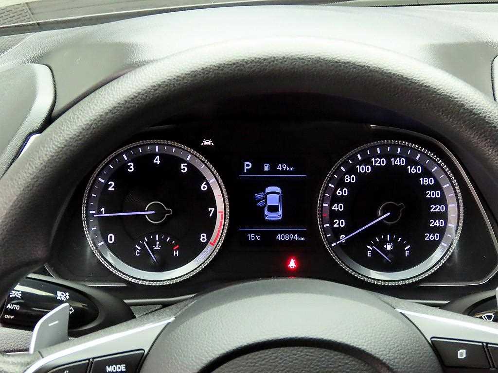 HYUNDAI Sonata - Vista 6