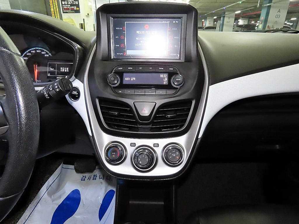 Chevrolet Spark - Vista 11