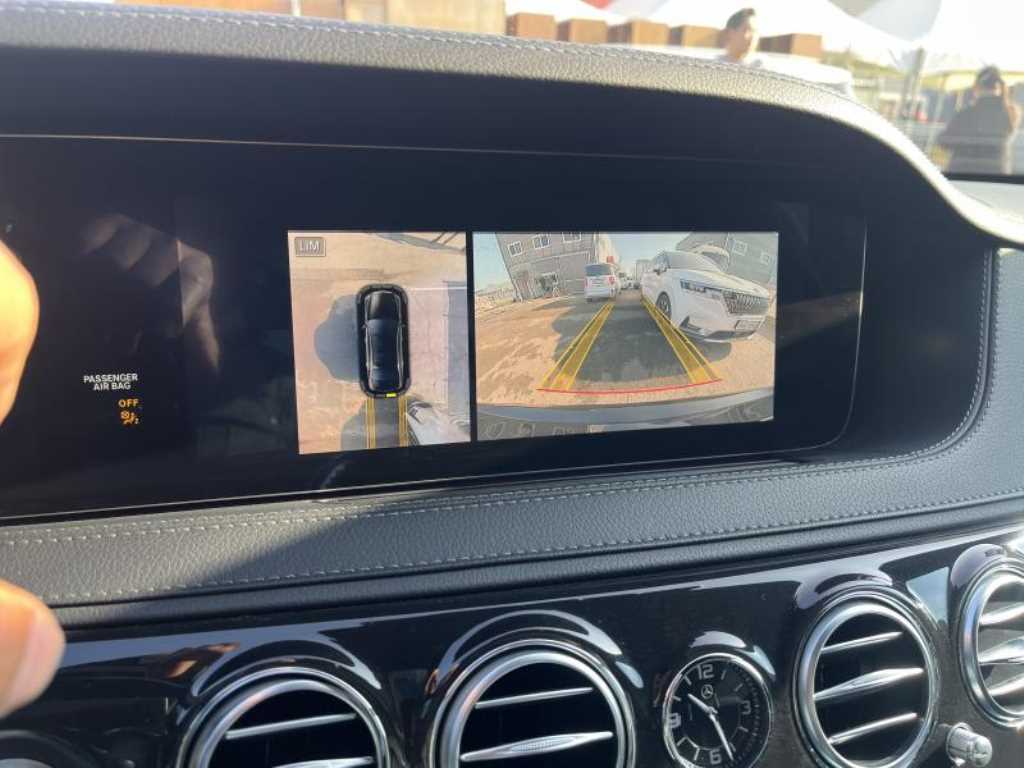 Mercedes Benz S Class - Vista 9