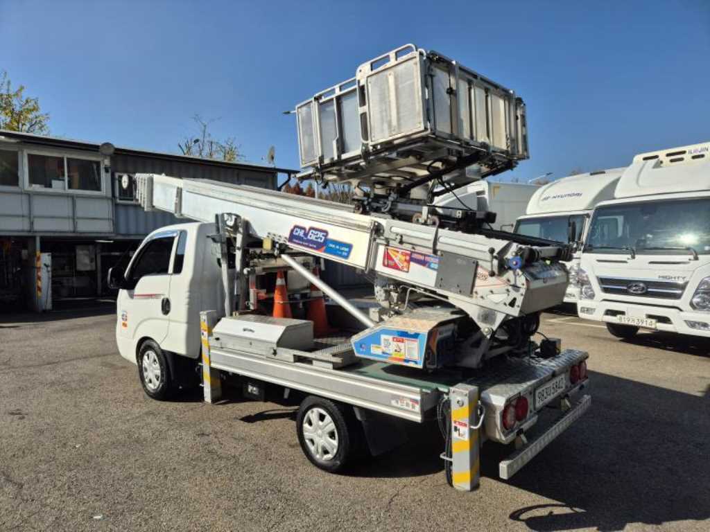 Small Truck Complaint (ladder tea) - Vista 4