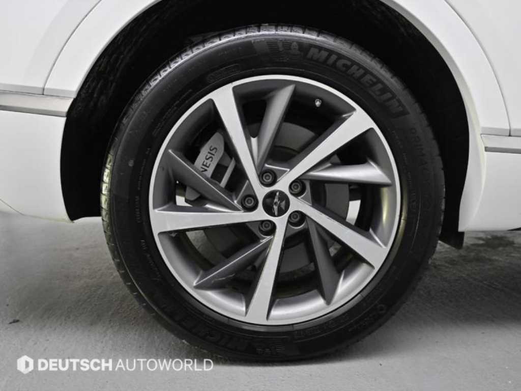 Genesis GV80 - Vista 5