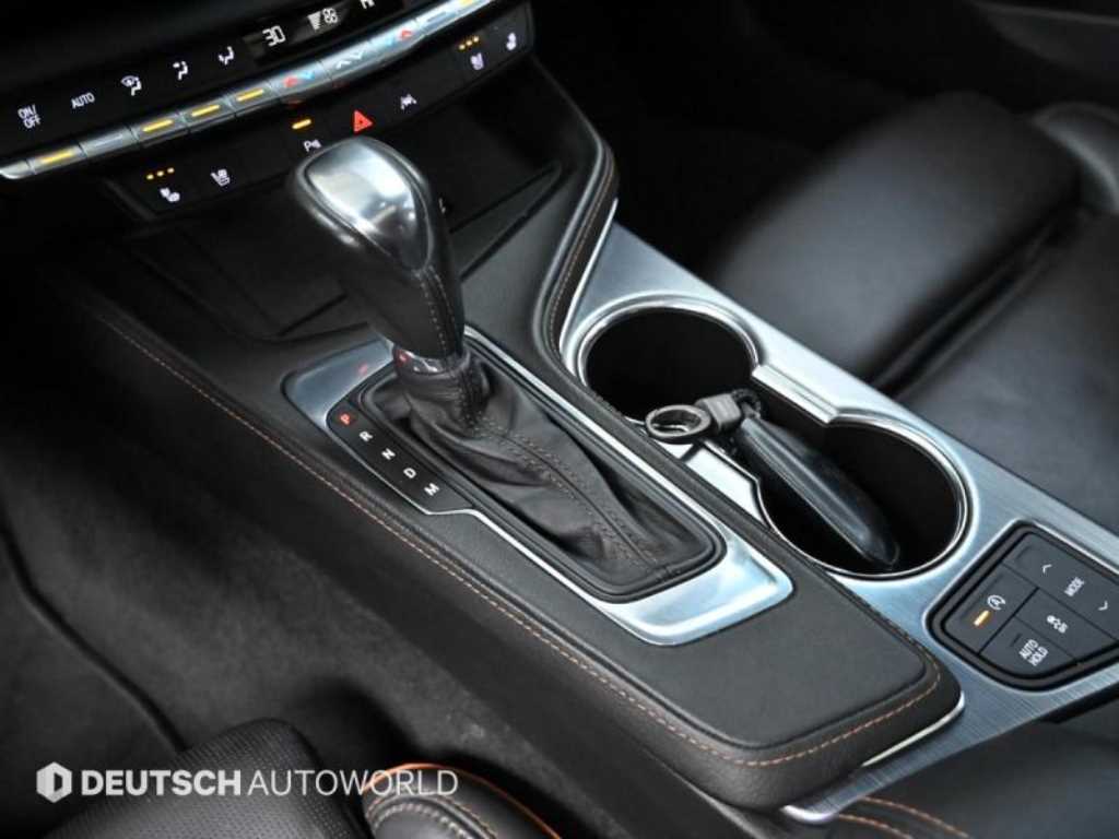 Cadillac CT4 - Vista 9