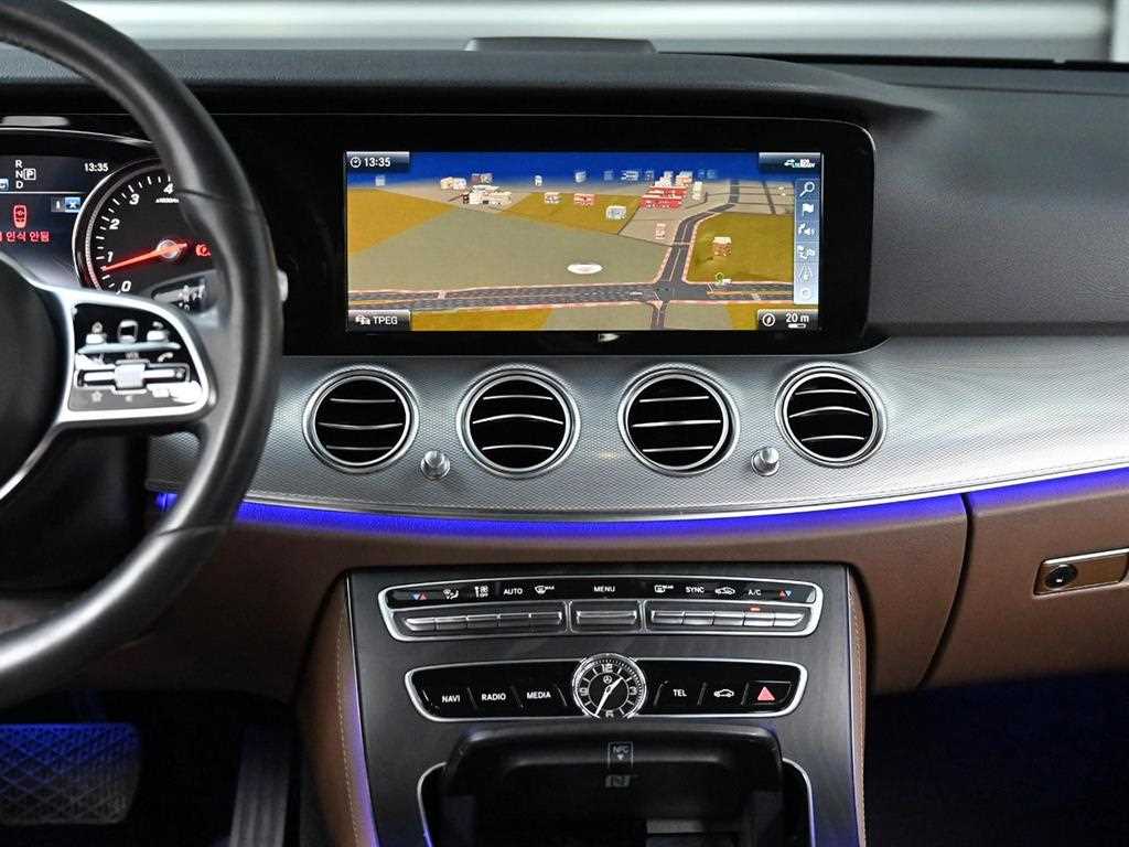 Mercedes Benz E class 2020 Azul - Importación desde Corea - HF Imports Iquique - Foto 14