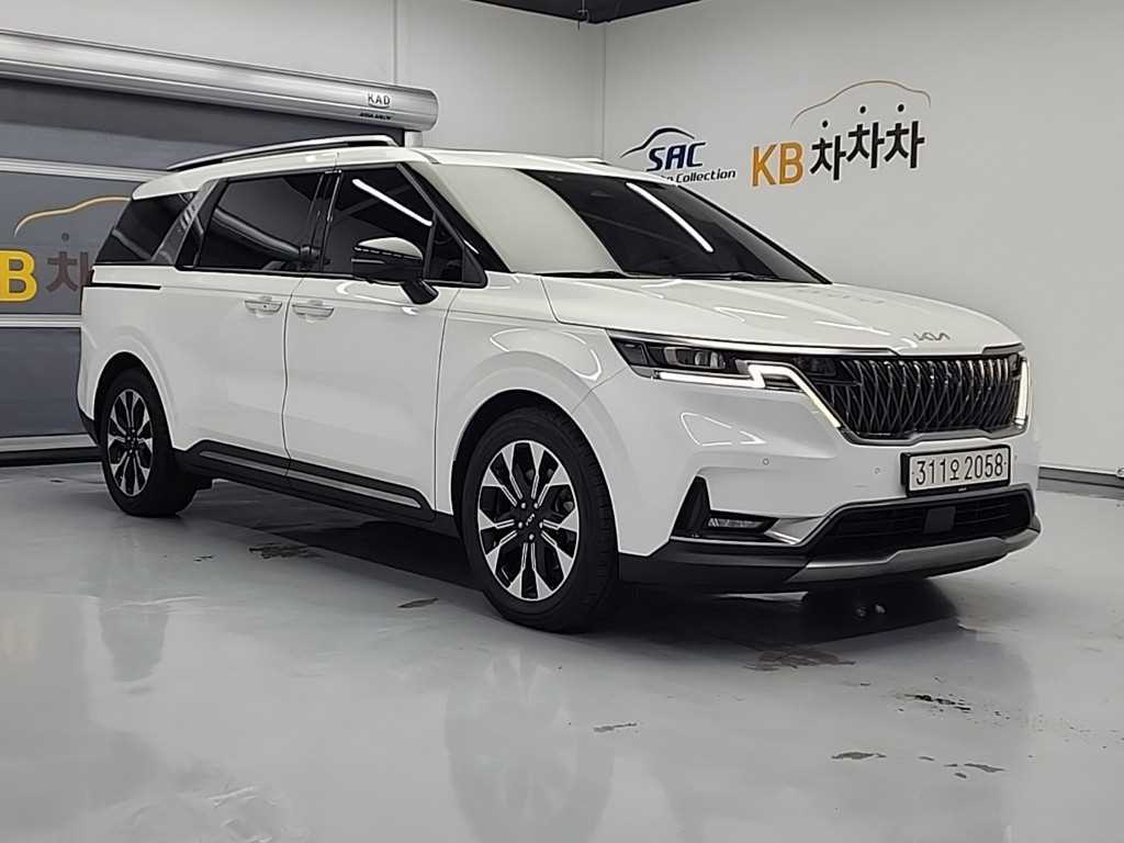 KIA Carnival - Vista 4