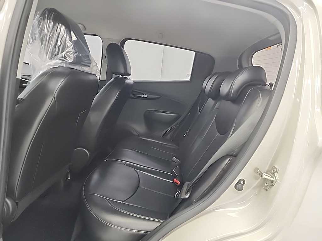 Chevrolet Spark - Vista 12