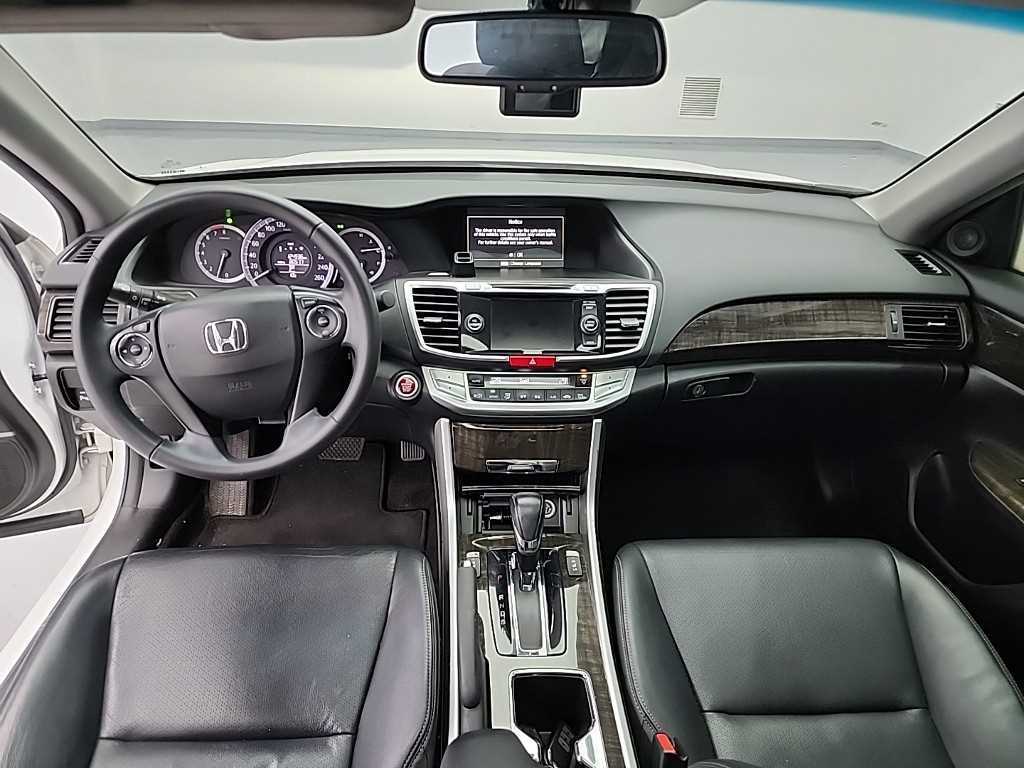 Honda Accord - Vista 7