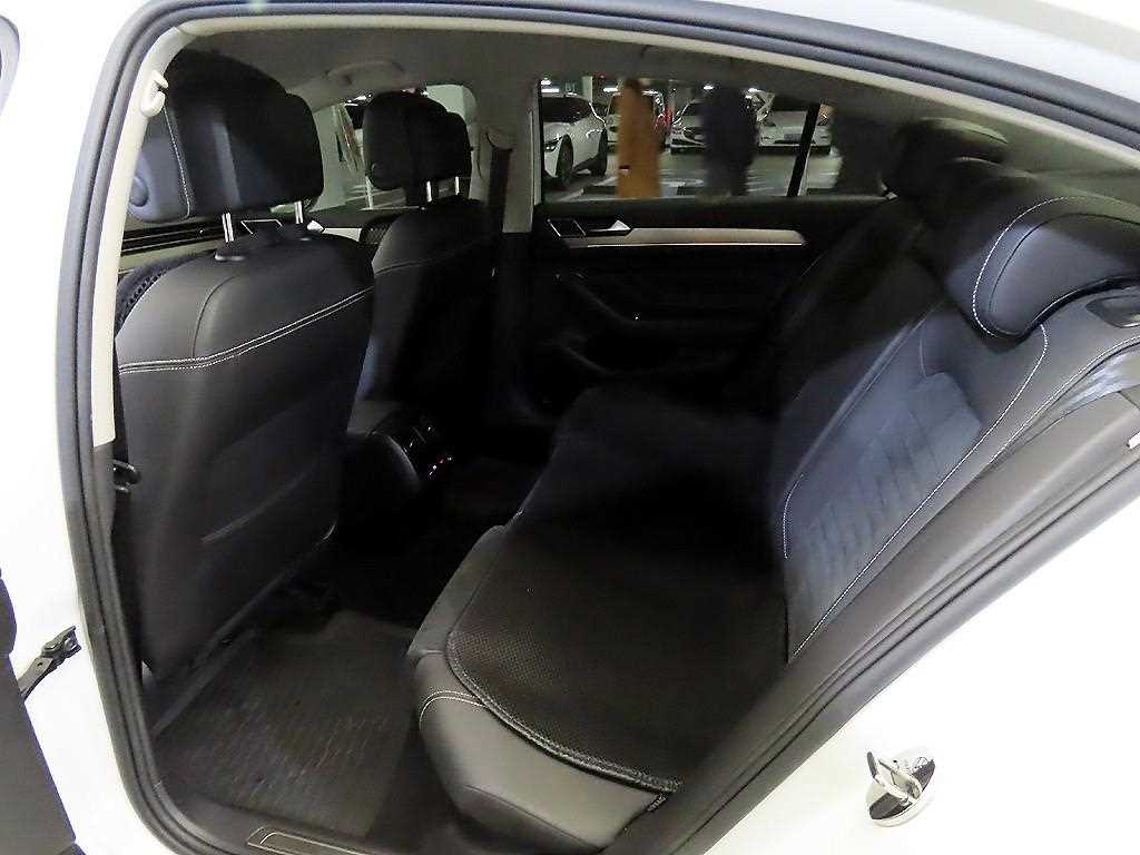 Volkswagen Passat - Vista 7