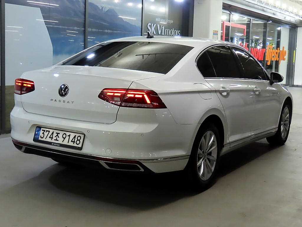 Volkswagen Passat - Vista 4