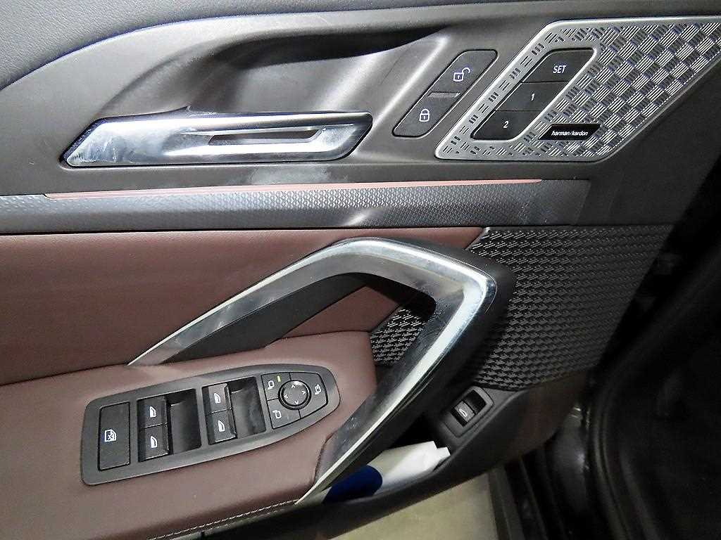 BMW X1 2024 Negro - Importación desde Corea - HF Imports Iquique - Foto 13